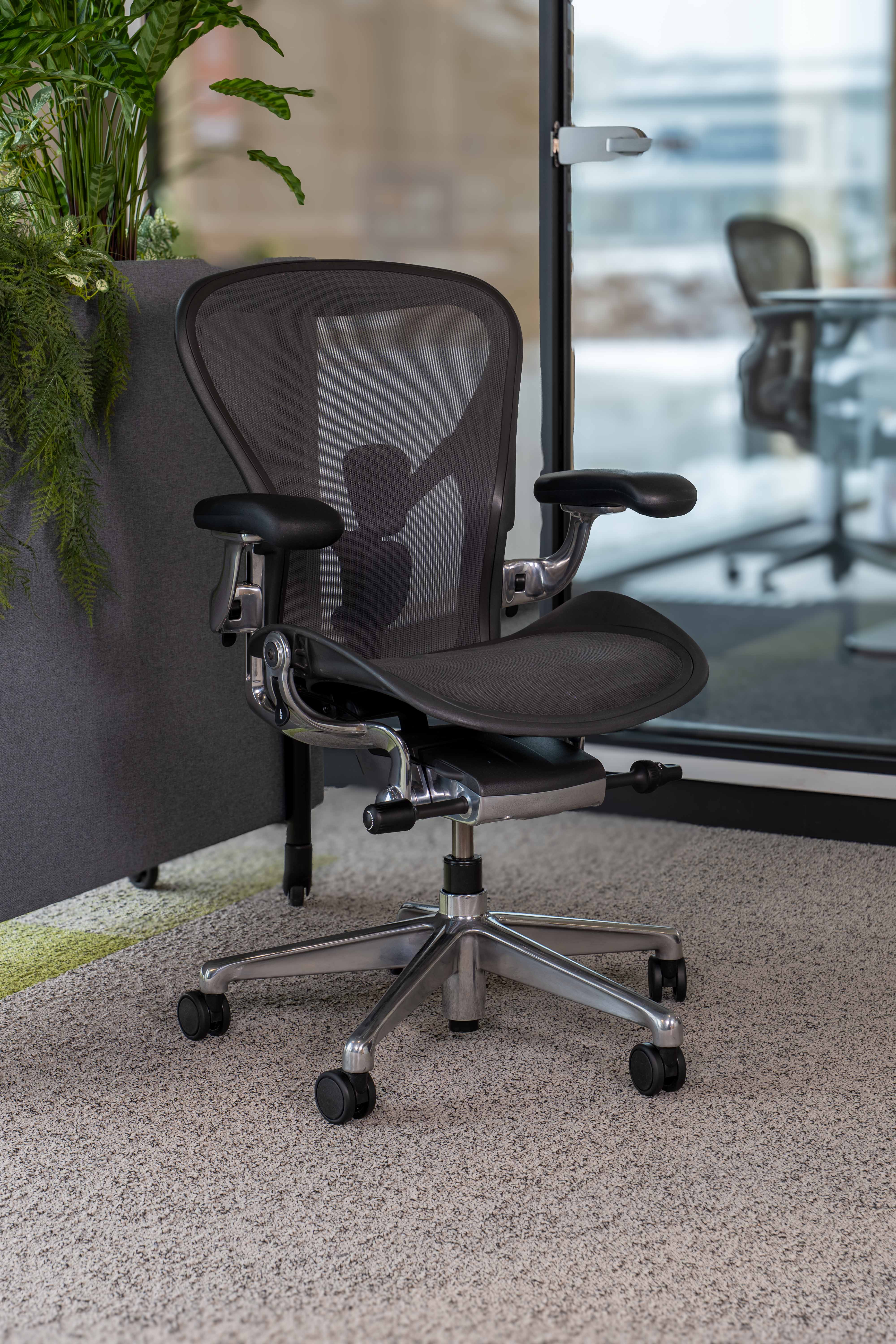 Herman Miller Aeron Remastered Polished Refurbished