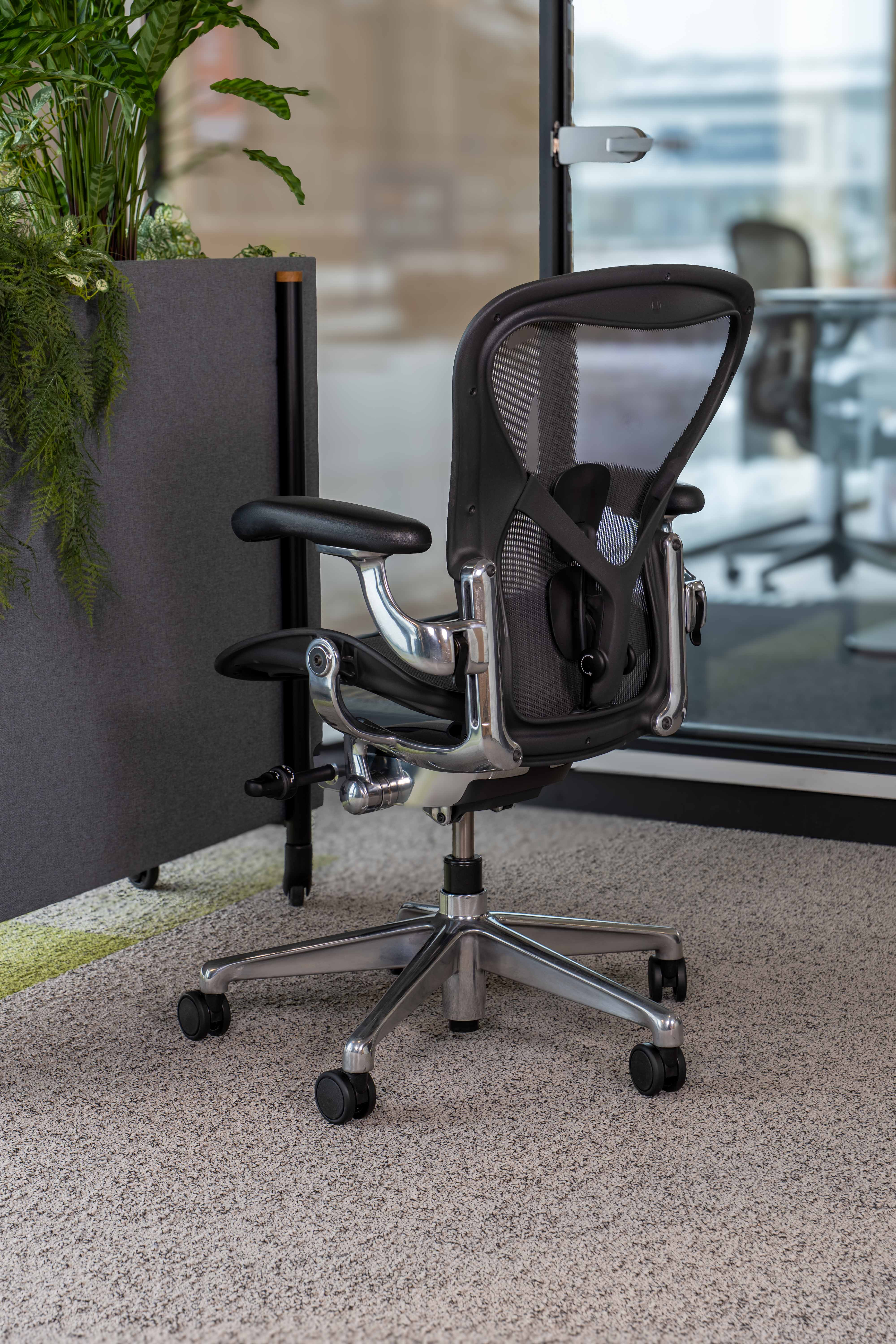 Herman Miller Aeron Remastered Polished Refurbished