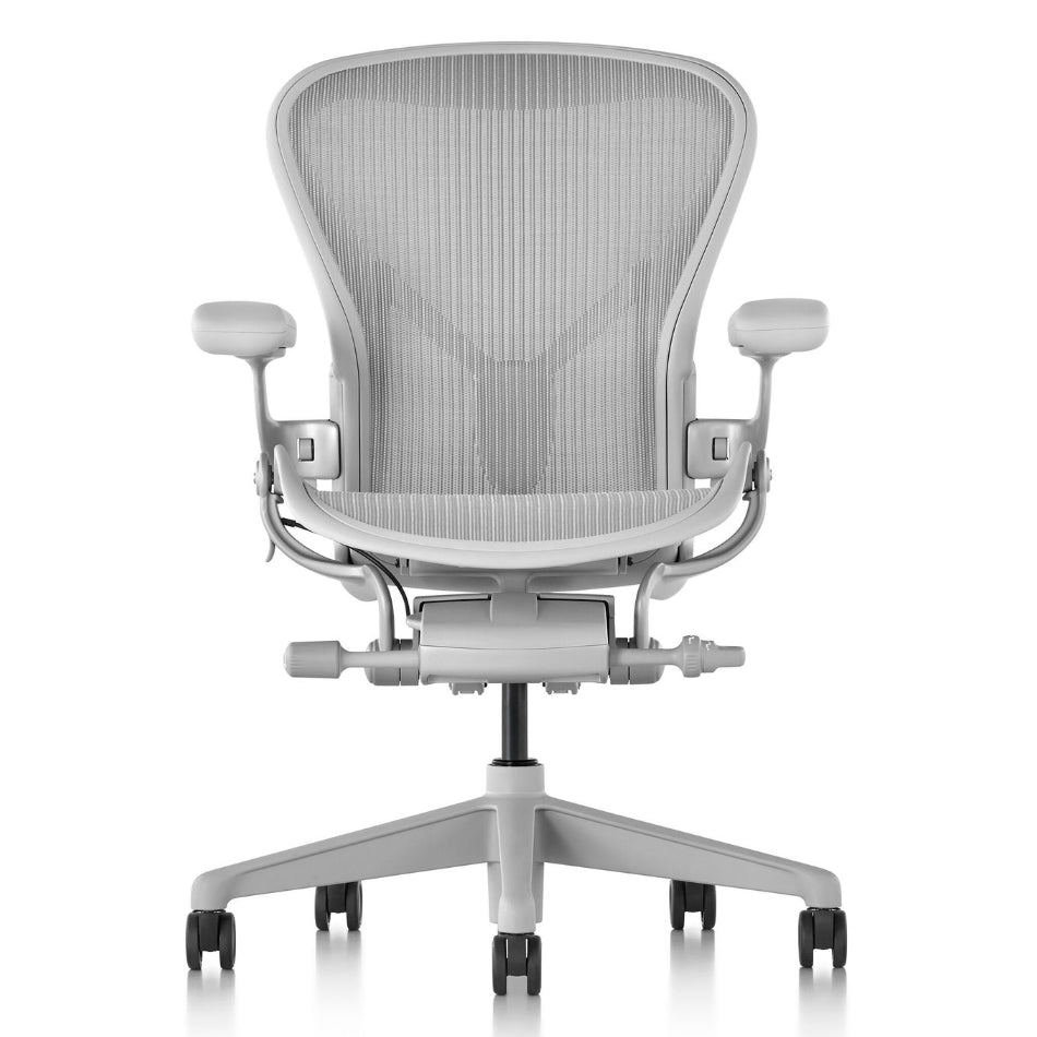 Silla Herman Miller Aeron Remastered Mineral reacondicionada