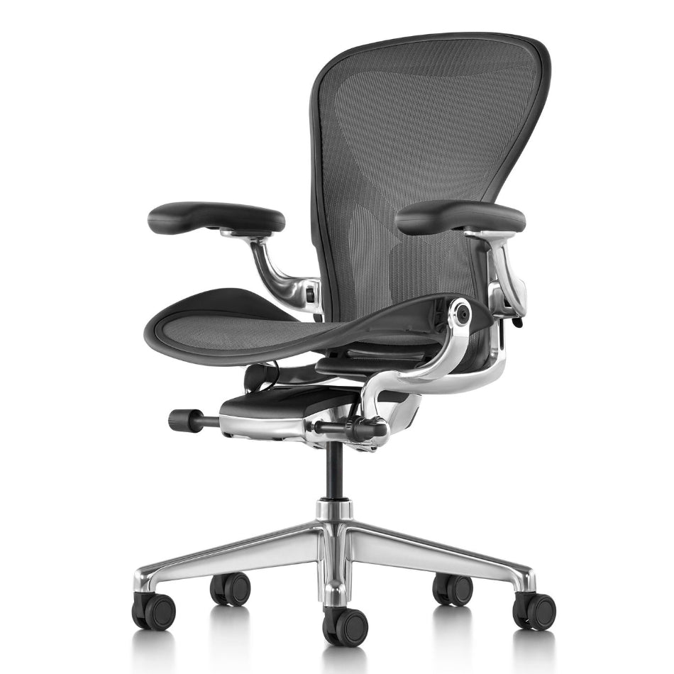 Silla Herman Miller Aeron Remastered de aluminio pulido reacondicionada